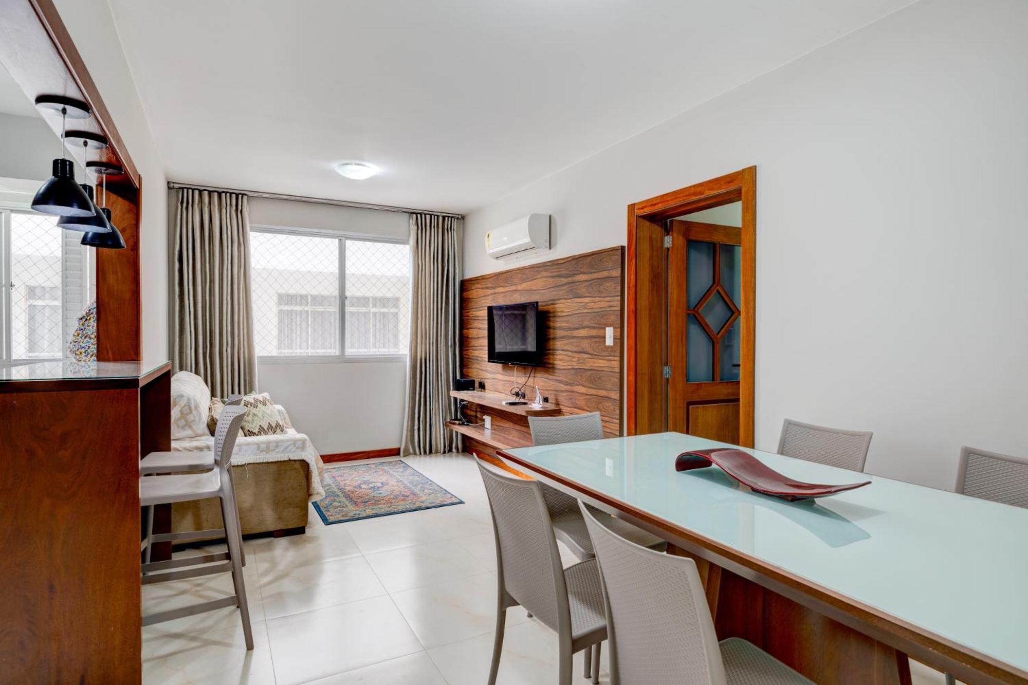 Apartamento Ambiente Familiar Com Vista Lateral Do Mar